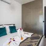 Sebastian Apartment *