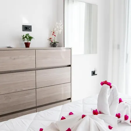 Sebastian Apartment *